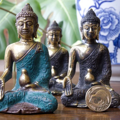 Buddha Holding a Water Jar - Image 10