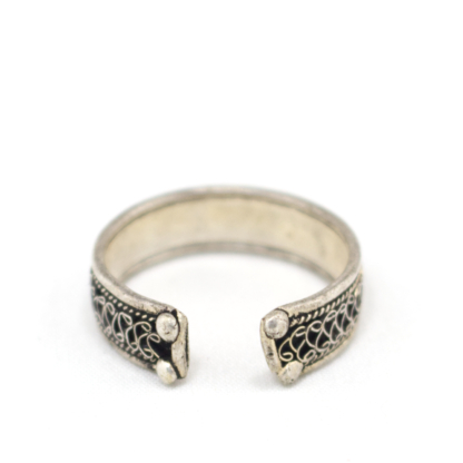 Free Size Metal Ring