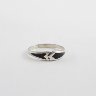 Black Onyx Arrow Silver Ring